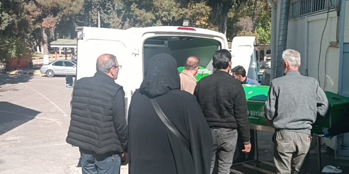 Antep'te okul çıkışı ticari taksinin çarptığı 8 yaşındaki Merve hayatını kaybetti