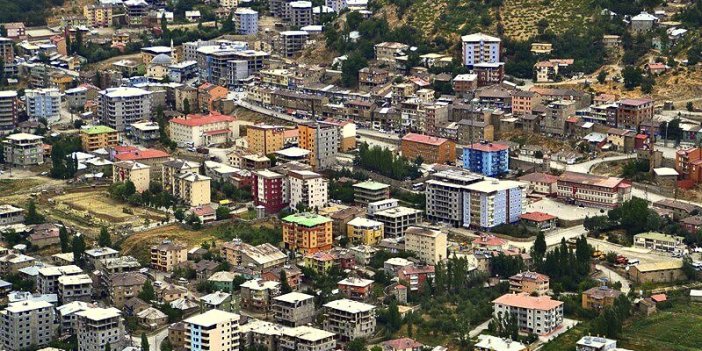 Şemdinli’deki bir ortaokulda ‘uygunsuz içerik’ izletildi iddialarının detayları ortaya çıktı