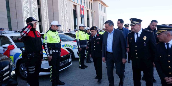 Erzurum polisine araç desteği verildi