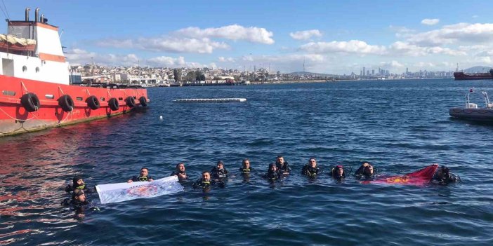 Van’daki itfaiye ekibi, İstanbul Boğazı’ndaki arama kurtarma tatbikatına katıldı