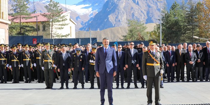 Hakkari’de 29 Ekim Cumhuriyet Bayramı töreni gerçekleştirildi