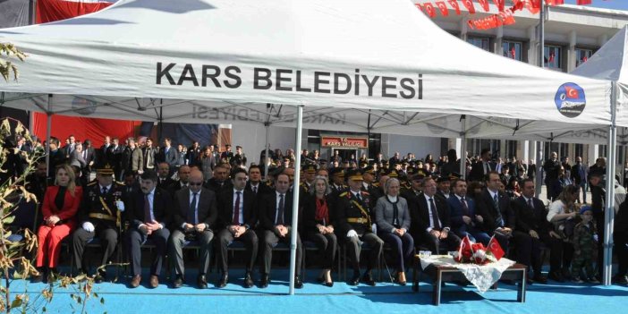 Kars’ta Cumhuriyet Bayramı kutlandı