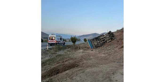 Iğdır’da kamyonet devrildi: 2 kişi yaralandı