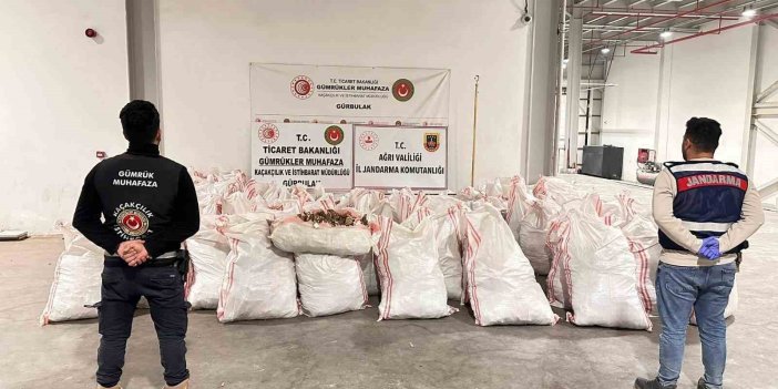 Ağrı’da 4 ton 503 kilogram metanfetamin yakalandı