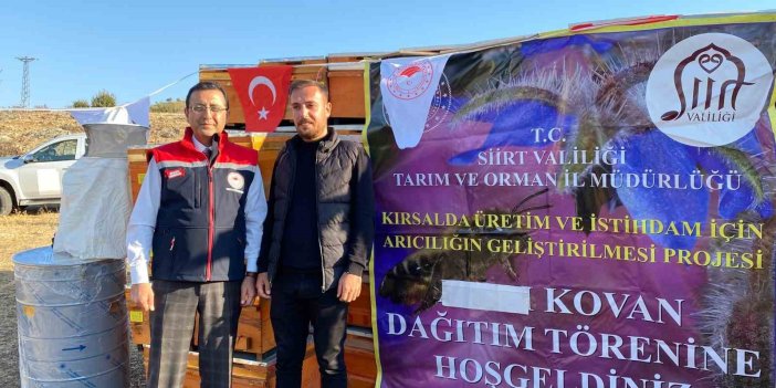 Siirt’te arıcılara ekipman desteği sağlandı