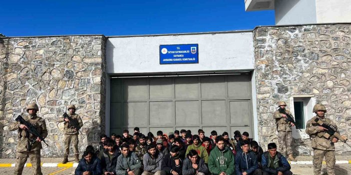 Bitlis’te göçmen kaçakçılığı operasyonları: 108 kişi yakalandı