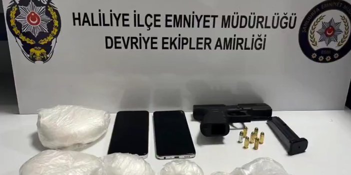 Urfa'da durdurulan araçta uyuşturucu madde ve tabanca ele geçirildi