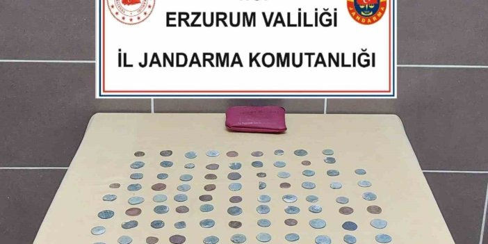 Bizans dönemine ait 104 adet sikke yakalandı