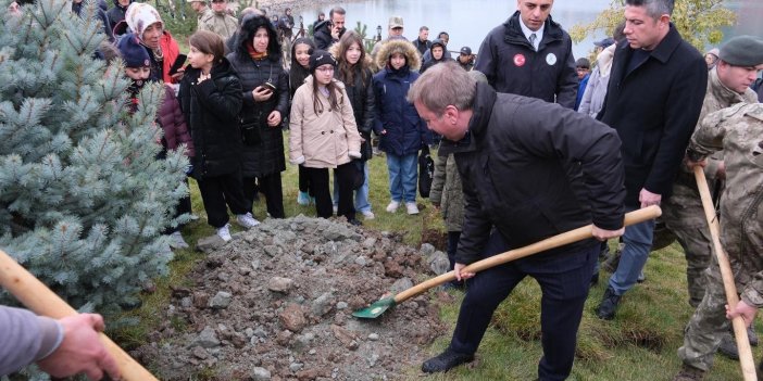 Erzincan'da fidanlar dikildi