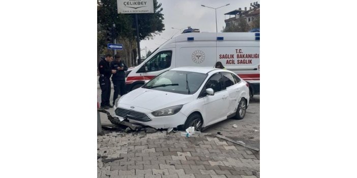 Elazığ’da trafik kazası: 2 kişi yaralandı