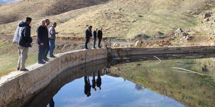 Şemdinli Kaymakamı Akpınar, Alan Köyü’nde içme suyu kaynağını inceledi