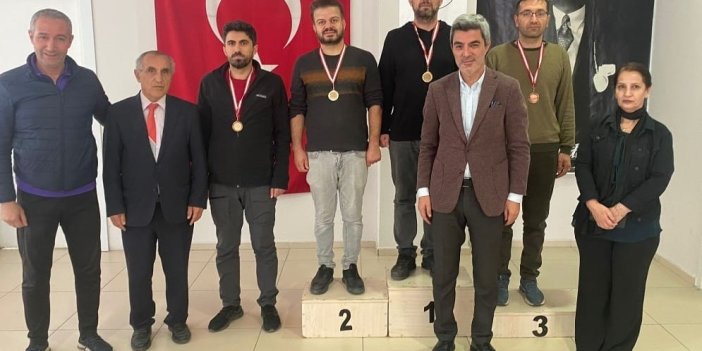 Malatya’da öğretmenler günü satranç turnuvası düzenlendi