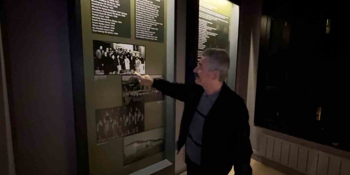 Elazığ'da müzede gezerken 14 yıl önce ölen annesinin fotoğrafını görünce şoke oldu