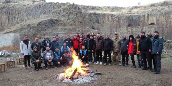 Keşfedilmeyi bekleyen saklı bir cennet; Hınıs Kanyonu