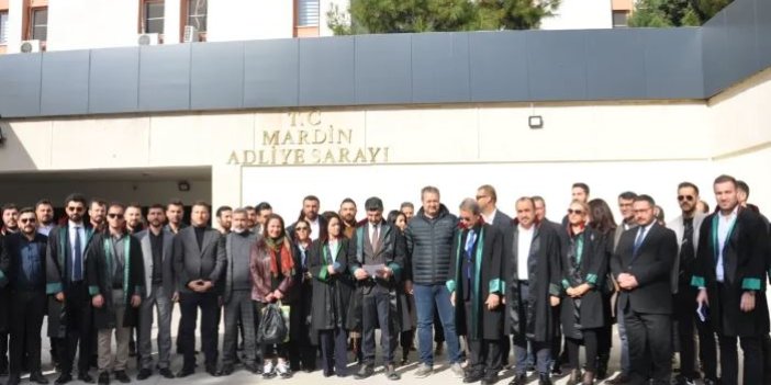 Mardin'de adliye önünde 1’i avukat, 4 kişinin yaralandığı kavgaya ilişkin 5 gözaltı