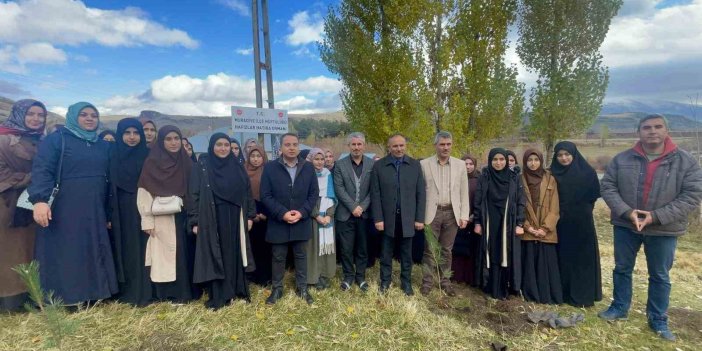 Muradiye’de "Hafızlar Hatıra Ormanı" oluşturuldu