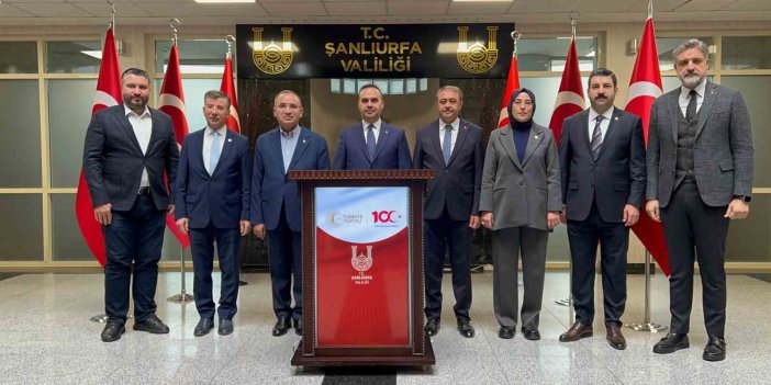 Bakan Kacır’dan Urfa Valiliğine ziyaret