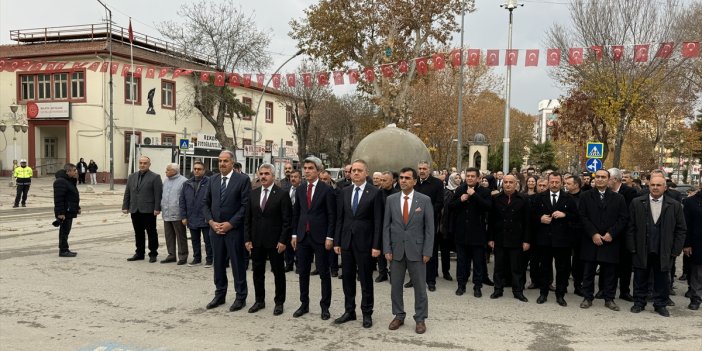 Antep ve çevre illerde Öğretmenler Günü dolayısıyla törenler düzenlendi