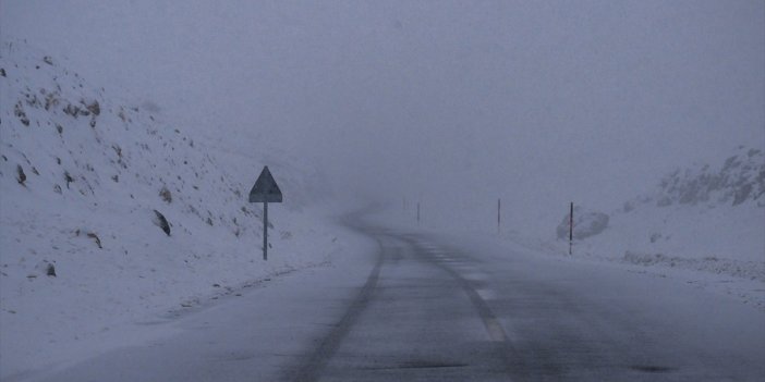 Van, Hakkari, Bitlis ve Muş'ta 283 yerleşim yerinin yolu kapandı