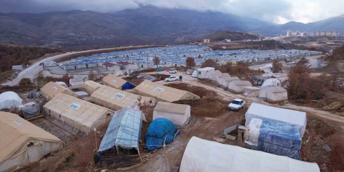 Adıyaman'da hayvanlar için çadır ahır kent kuruldu