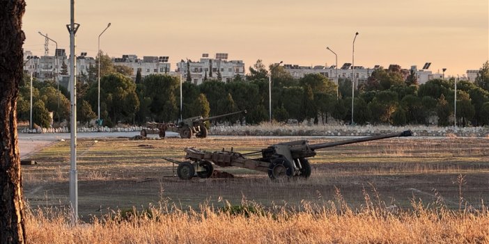 Suriye'de rejim karşıtları Hama'nın kuzeyinde 18 yerleşim bölgesini daha kontrolüne aldı