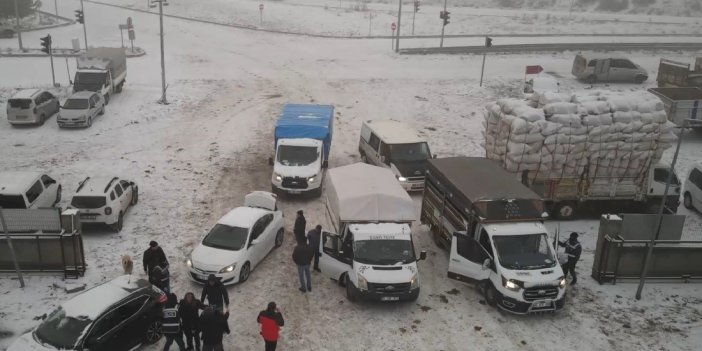 Kars'daki Hayvan Pazarı’nda polis 16 ayrı noktada denetim yaptı