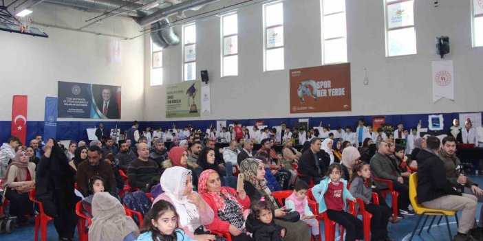 Cizre’de öğrencilerin eserleri proje etkinliğinde sergilendi