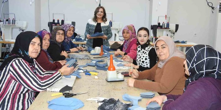 Antepli kadınlar ayakkabı sektörüyle dünyaya açıldı