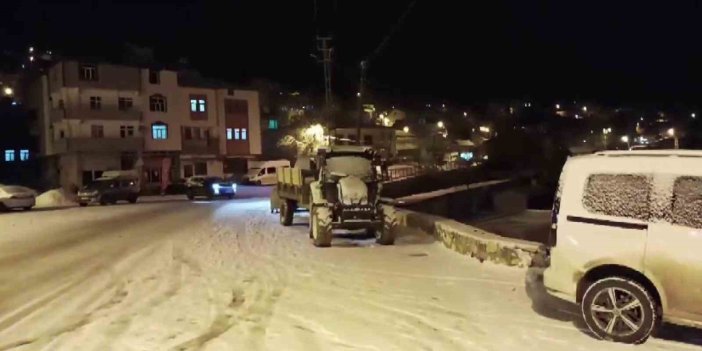 Adıyaman'a mevsimin ilk karı yağdı