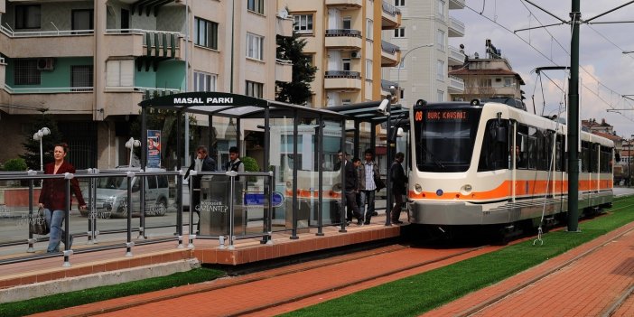 Antep Büyükşehir, yüzbinlerce gence 22 ücretsiz biniş hakkı tanıdı