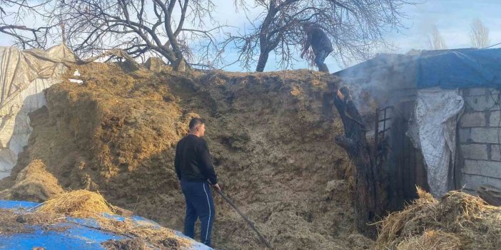 Iğdır’da samanlıkta çıkan yangın korkuttu