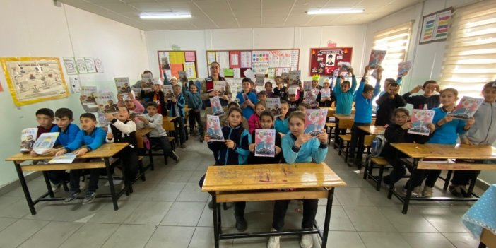 Antep'te Jandarmadan öğrencilere güvenli okul eğitimi