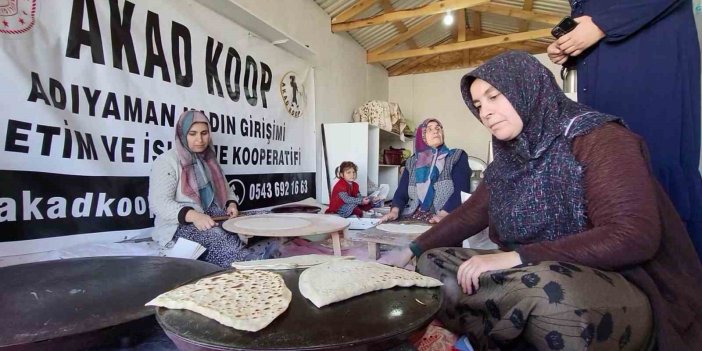 Adıyaman'da depremzede kadınlar seranın ardından yöresel çarşıda işletme açtı