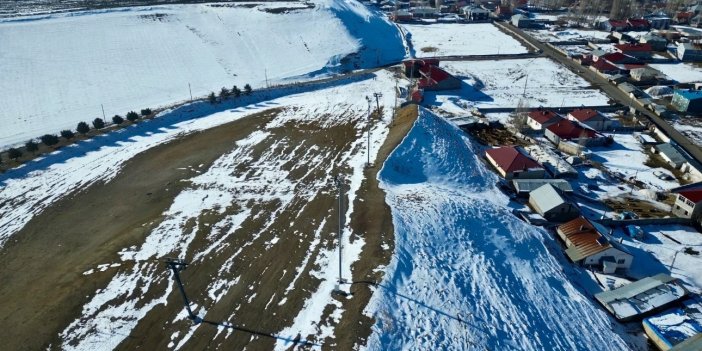 Ağrı'da kar eksikliği Küpkıran Kayak Merkezi’nde sezonu erteledi