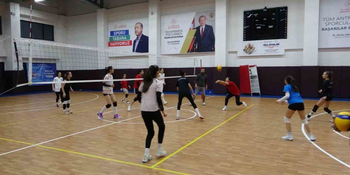 Vanlı sporcular yarışmalara hazırlanıyorlar