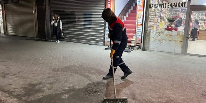 Yüksekova Belediyesi temizlik personeli İsmail Tekçi'den temiz bir kent için çağrı