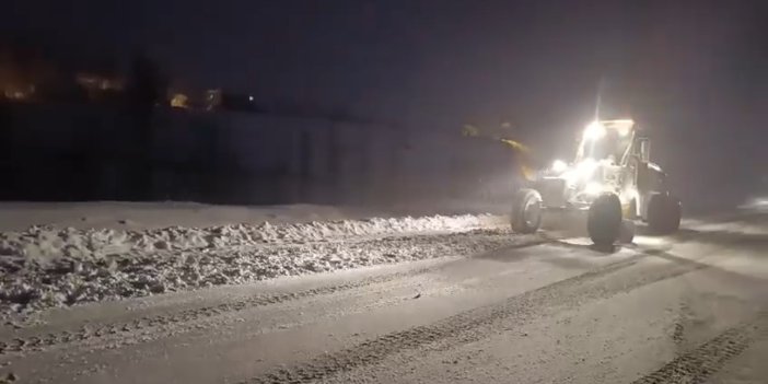 Yüksekova’da yolu kapanan köylerde mahsur kalan 8 hasta hastaneye ulaştırıldı