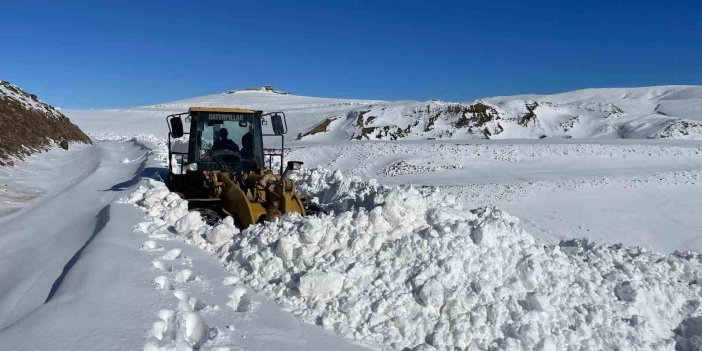 Muş’ta kardan kapanan 178 köy yolu ulaşıma açıldı