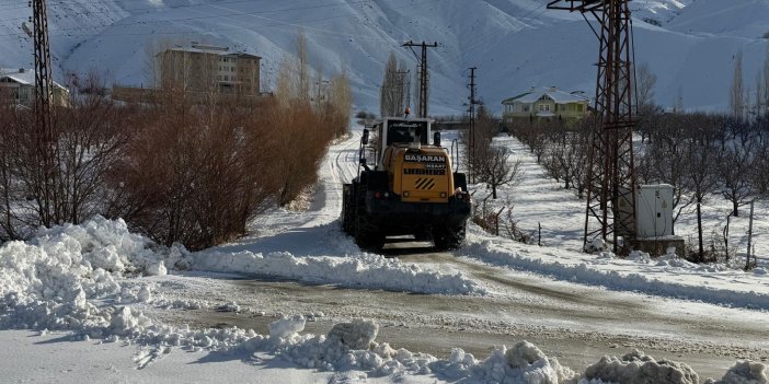 Esendere'de kapanan yollar ulaşıma açıldı