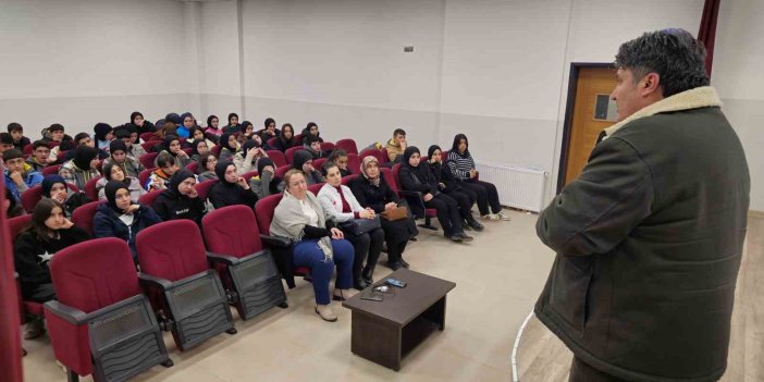 Arslantepe’nin tarihi yolculuğu öğrencilerle bir araya geliyor