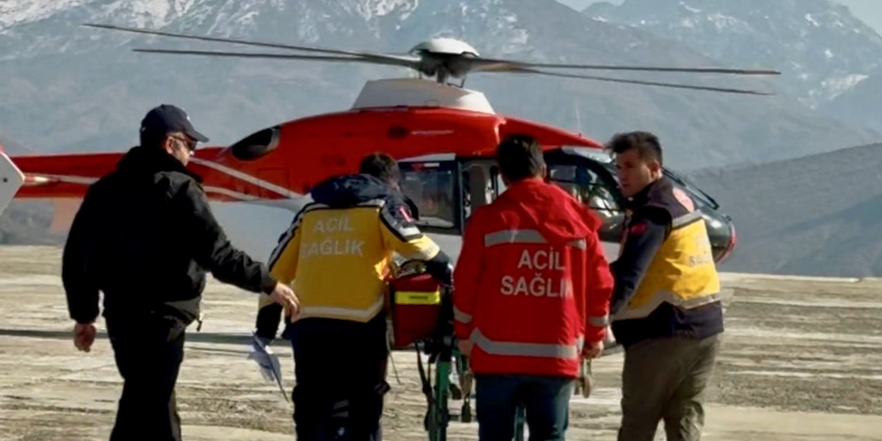 Ambulans helikopter Derecikli Melisa bebek için havalandı