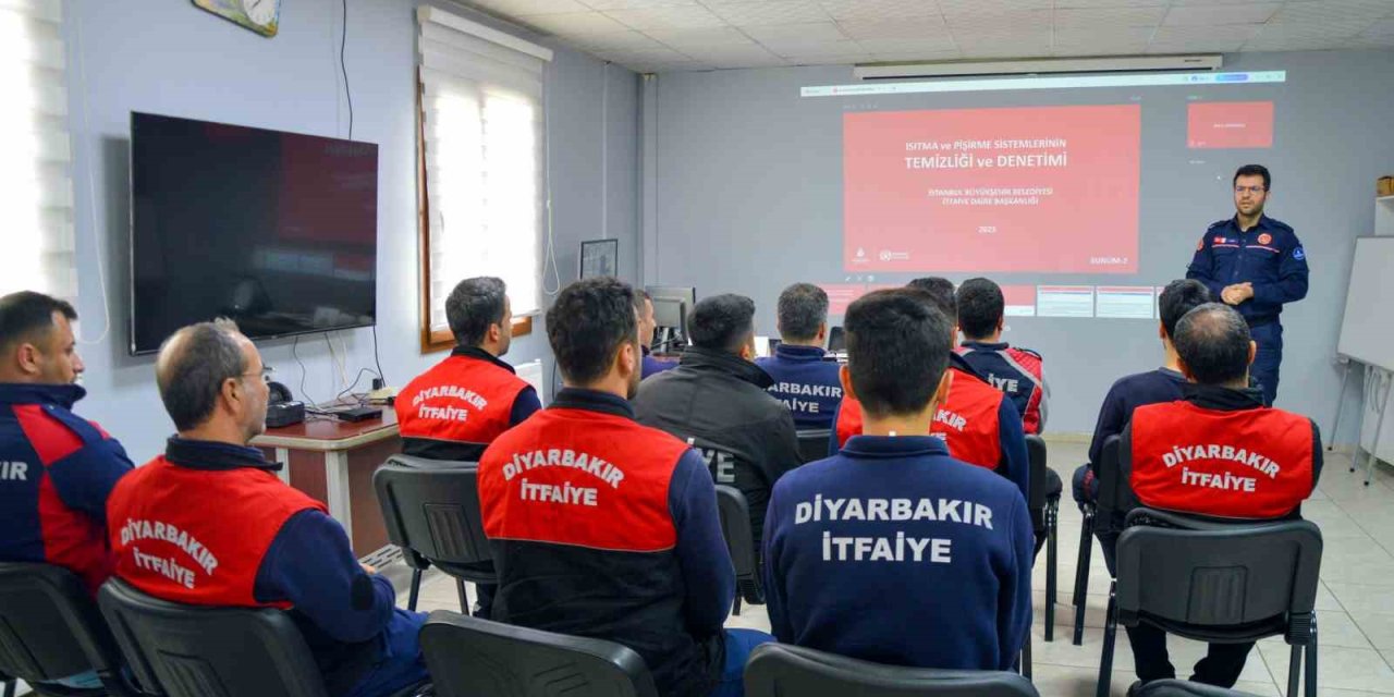 Diyarbakır'da itfaiye personeline baca yangınları eğitimi verildi