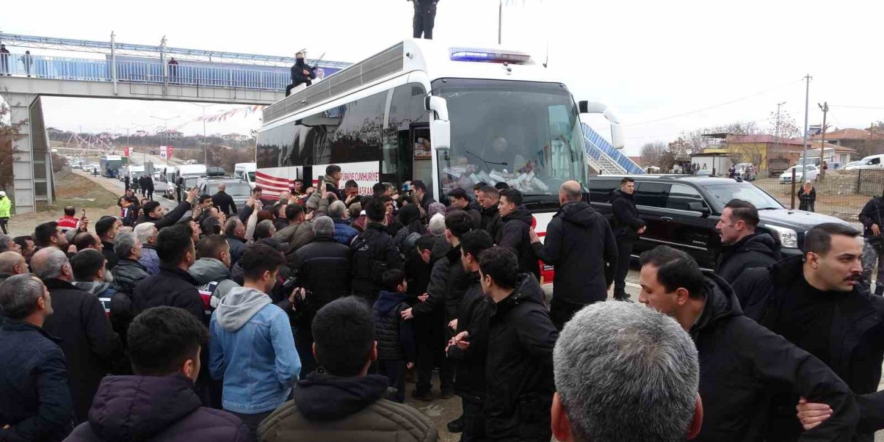 Malatya Valiliği o iddiaları yalanladı: Barınma mağduriyeti yok