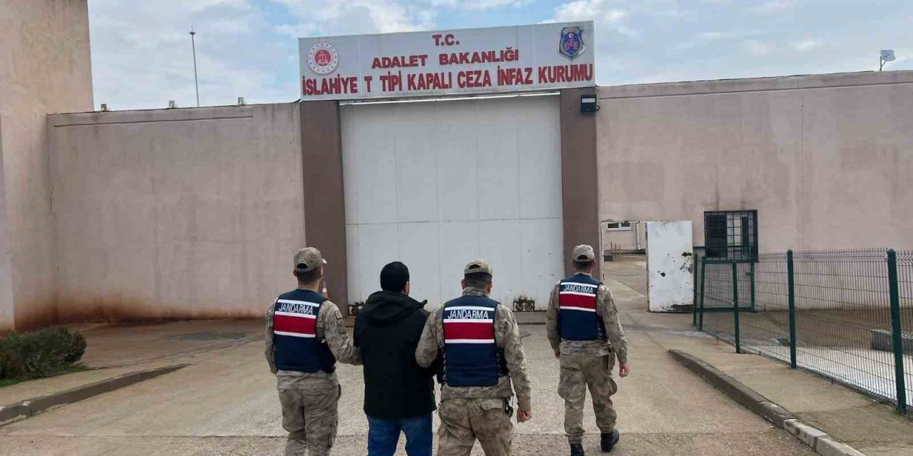 Antep'te 18 yıl cezası bulunan uyuşturucu taciri yakalandı