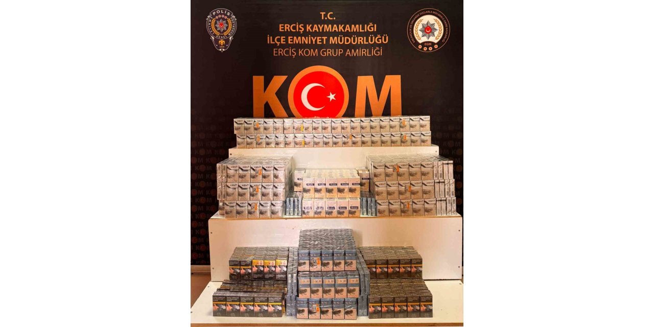 Erciş’te bin 700 paket gümrük kaçağı sigara yakalandı