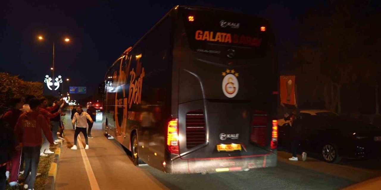 Galatasaray’a, Antep’te coşkulu karşılama