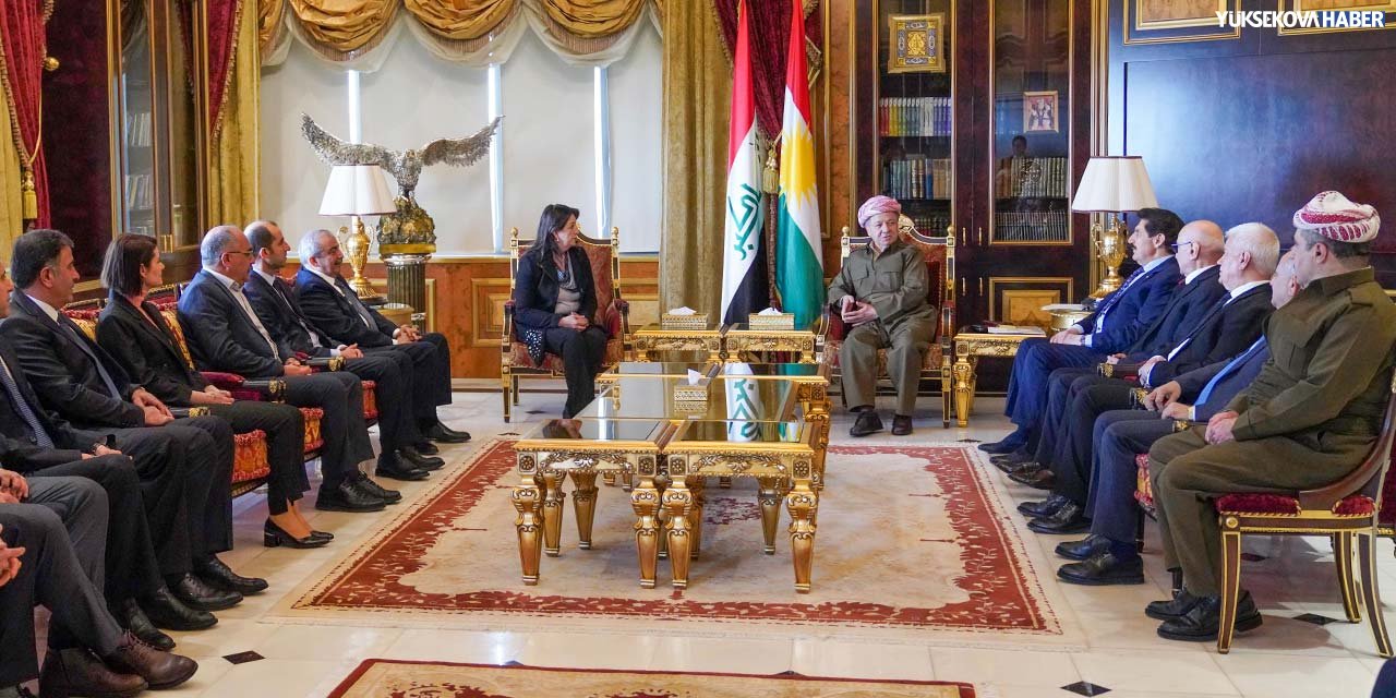 Mesud Barzani: Sürecin ilerlemesine katkıda bulunmaya hazırım