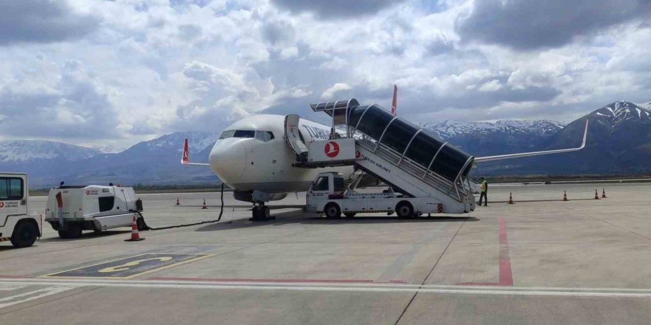 Erzincan Yıldırım Akbulut Havalimanı’ndan şubat ayında 26 bin 230 yolcu hizmet aldı