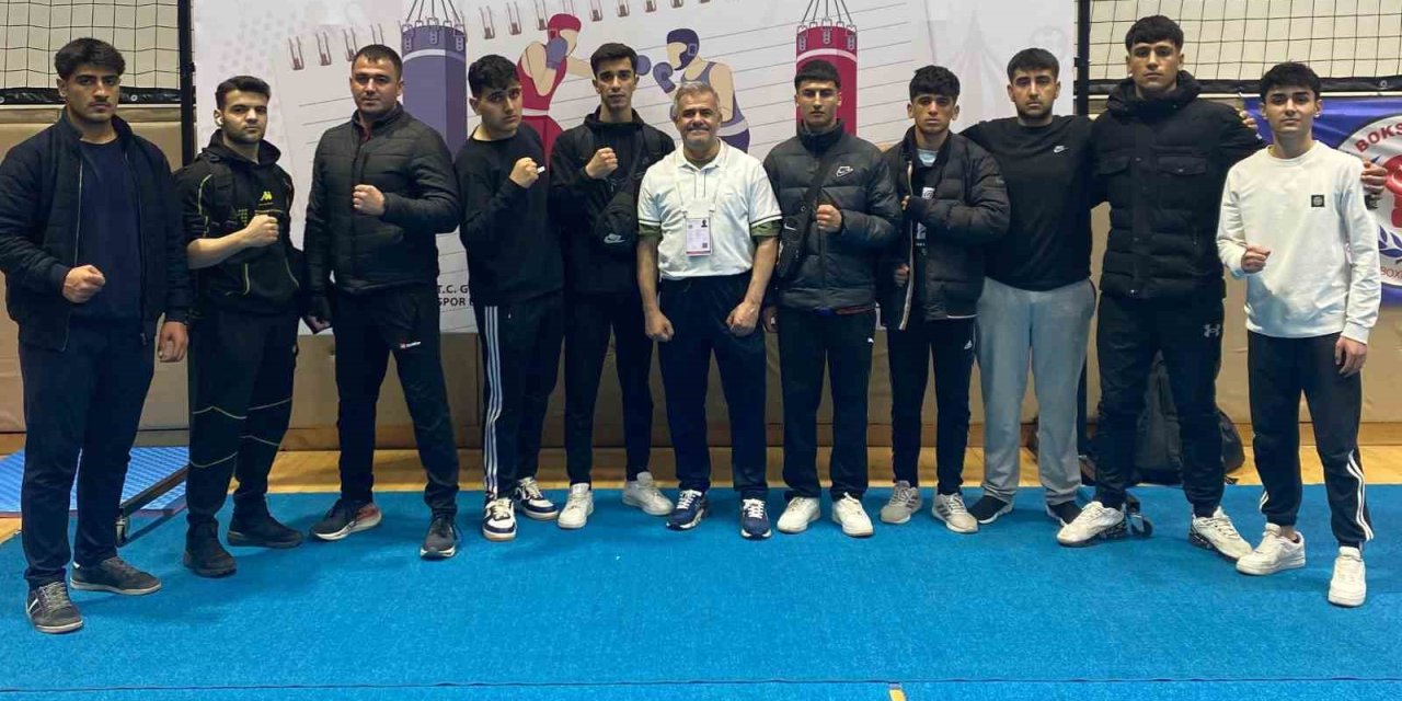 Şırnaklı sporcular çeyrek finale yükseldi