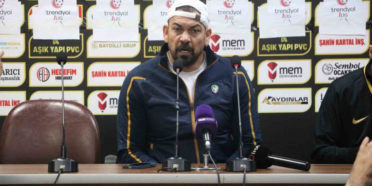 Servet Çetin: İçeri girerken maalesef bir personelimizin burnu kırıldı